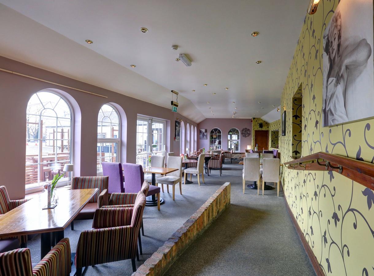 Manor Court Hotel Carnaby Εξωτερικό φωτογραφία