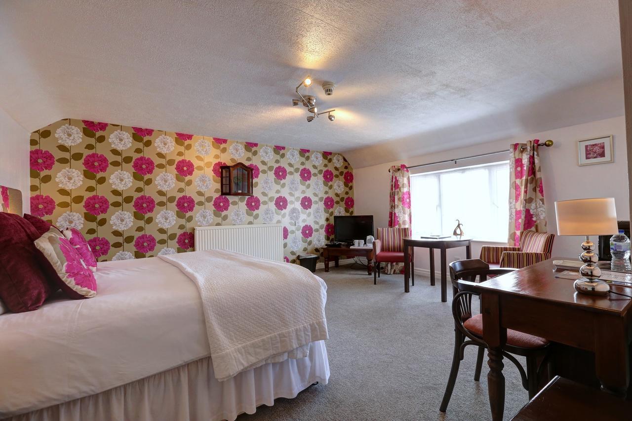 Manor Court Hotel Carnaby Εξωτερικό φωτογραφία