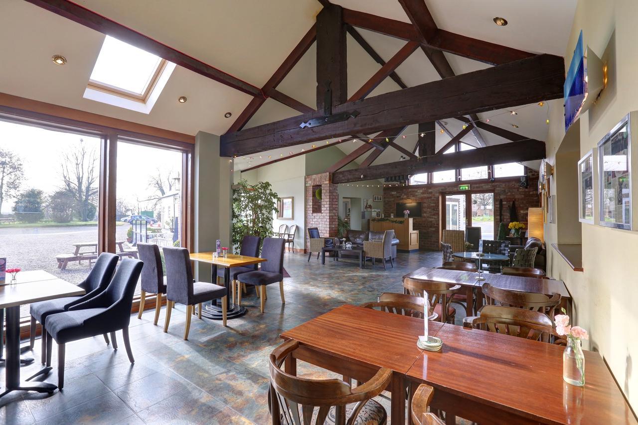 Manor Court Hotel Carnaby Εξωτερικό φωτογραφία