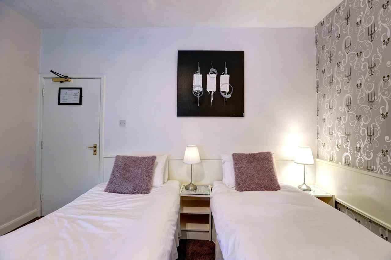Manor Court Hotel Carnaby Εξωτερικό φωτογραφία
